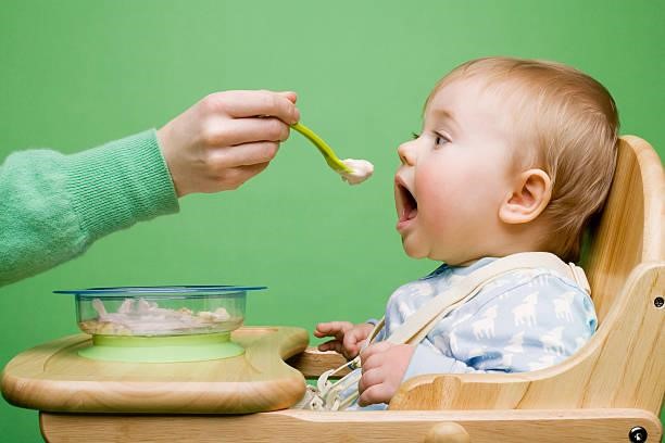 baby feeding soy food